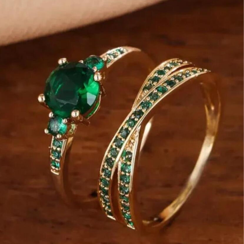 Emerald Zircon High-grade Retro Temperament Design Light Luxury Ring - Ocean Vault