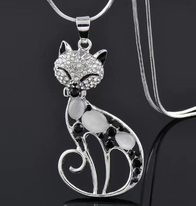 Cute Crystal Shining Diamond Opal Cartoon Fox Cat Necklace