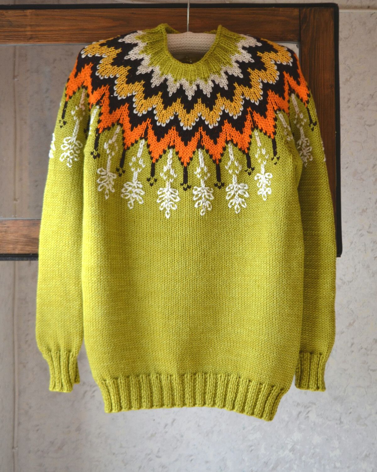 Women's Round Neck Multi-color Loose Fashion Pullover Sweater