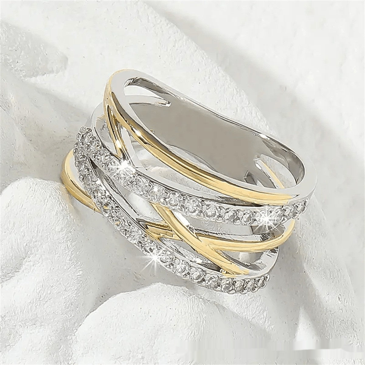 Unique And Exquisite Line Winding Design Ring