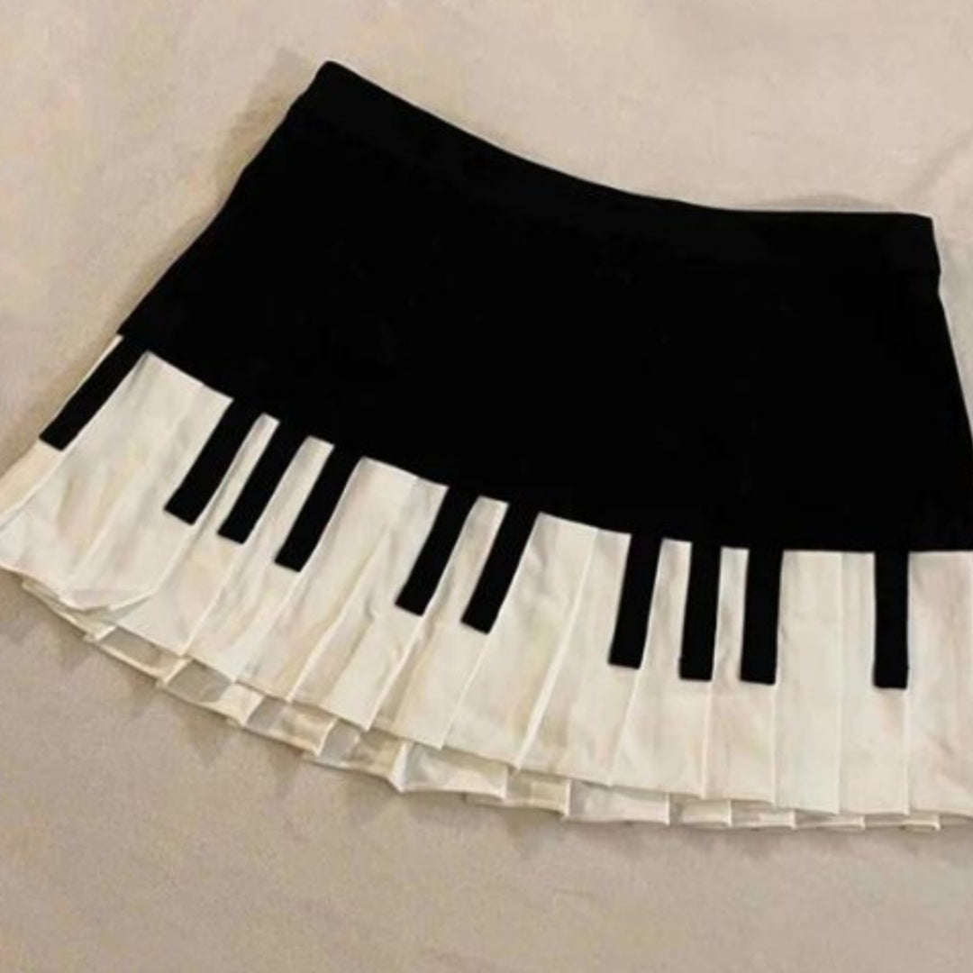 Women's All-match Retro Black And White Piano Design Skirt