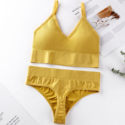 Women's Thin French Style No Steel Ring Panties And Bra Set
