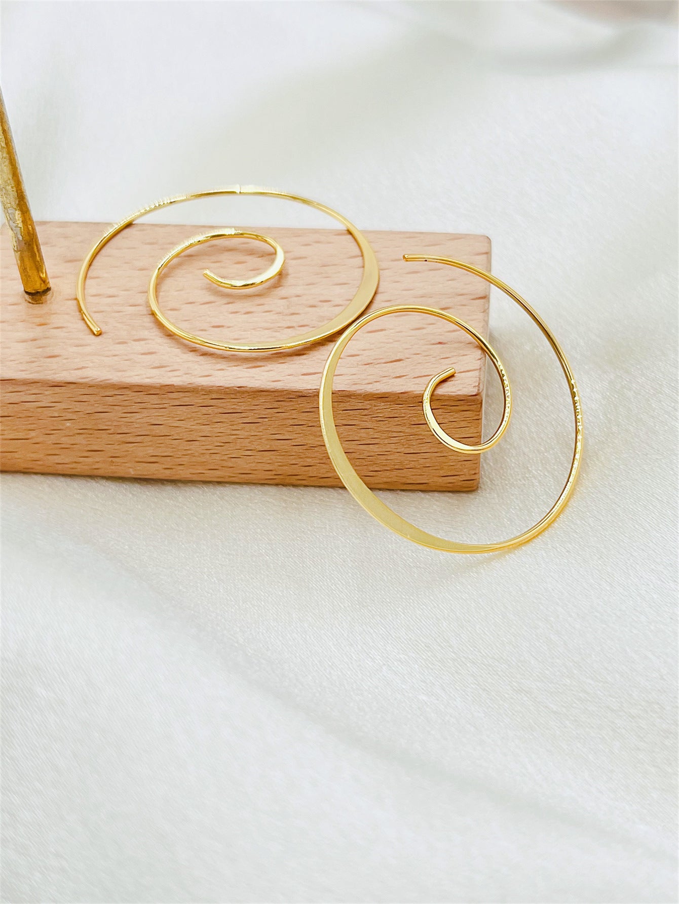 Wave Ripple Copper Earrings Personality Simple
