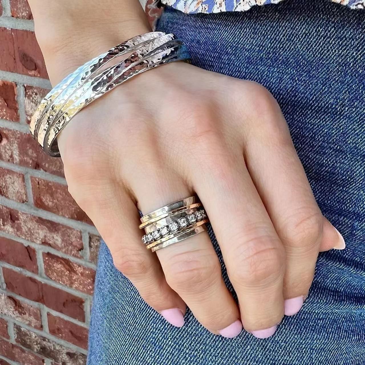 Women's Fashion Personalized Zircon Rotatable Ring