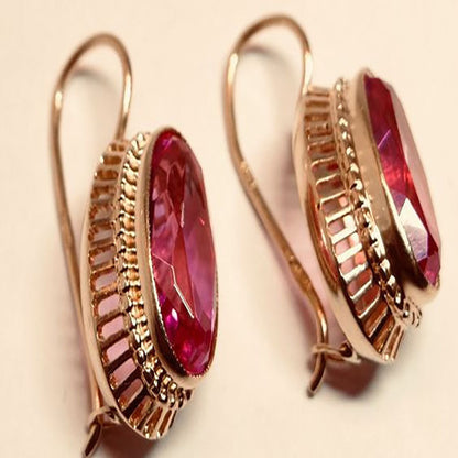 Fashionable Simple 18k Golden Hollow C- Type Red Gem Keel Ear Clip For Women
