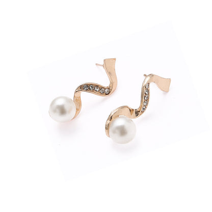 Earrings Pendant Two-piece Set Graceful Personality Pearl Combination