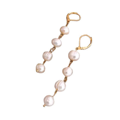 Women's Simple And Natural Freshwater Pearl Pendant Earrings