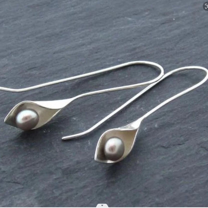 Geometric Silver Inlaid Pearl Dark Night Ear Hanging Retro