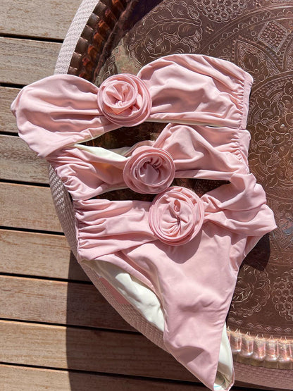 New Three-dimensional Flower Women's Swimsuit
