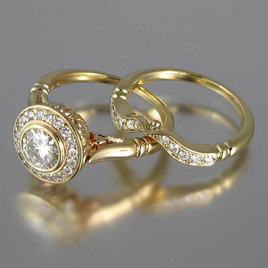 Gold Exquisite Micro-inlaid Ring Set