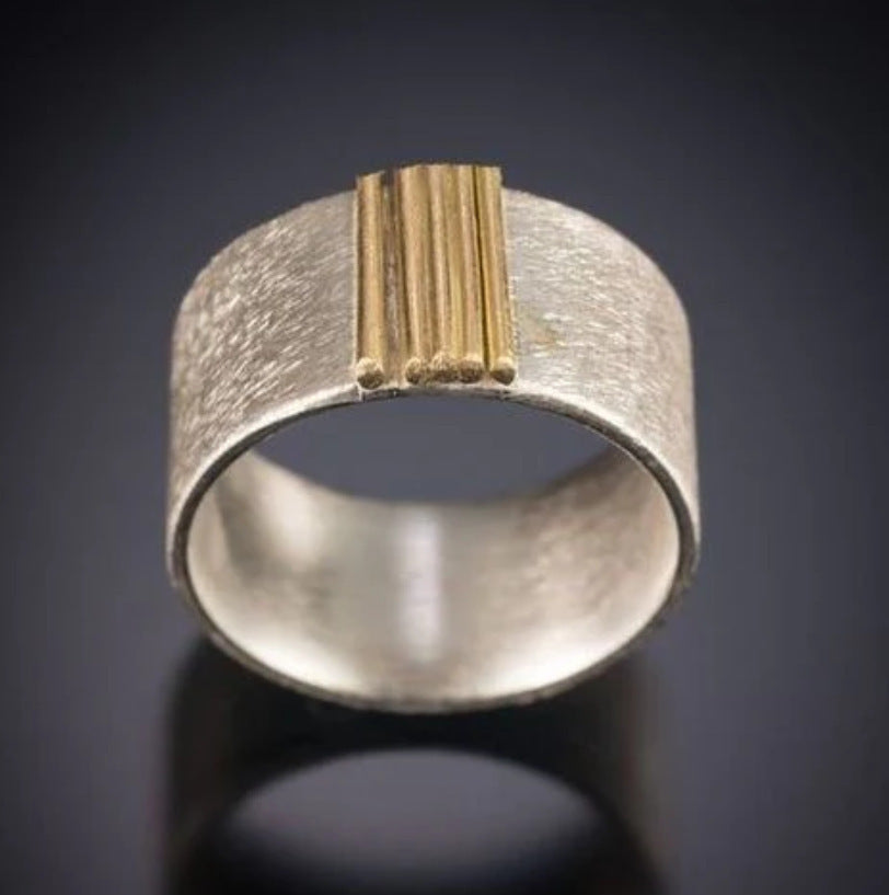 Women's Retro Simple And Exaggerated Ring