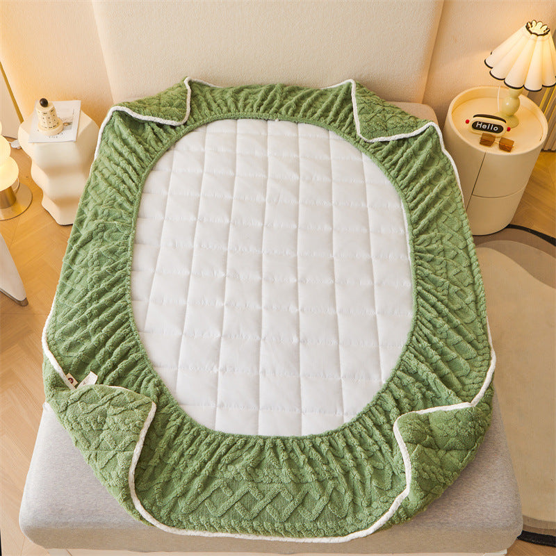 Winter Thicken Thermal Corn Velvet Milk Fiber Quilted Fitted Sheet Fully Surrounded Mattress Non-slip Mattress