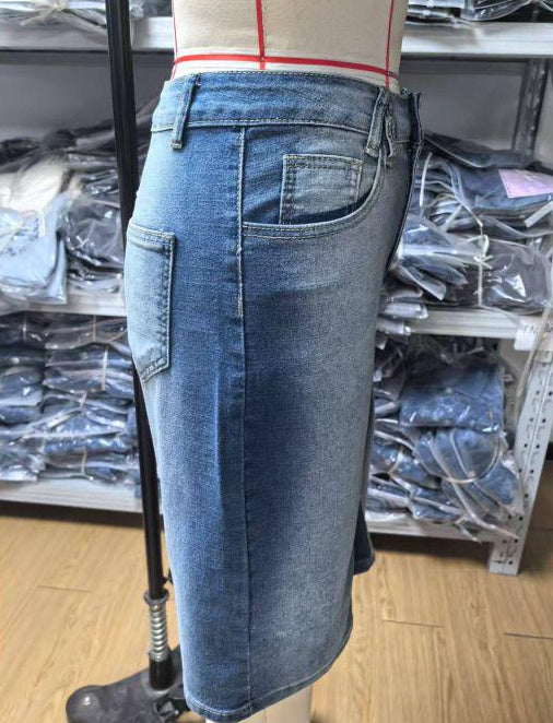 Fashionable Women's Hit Shorts
